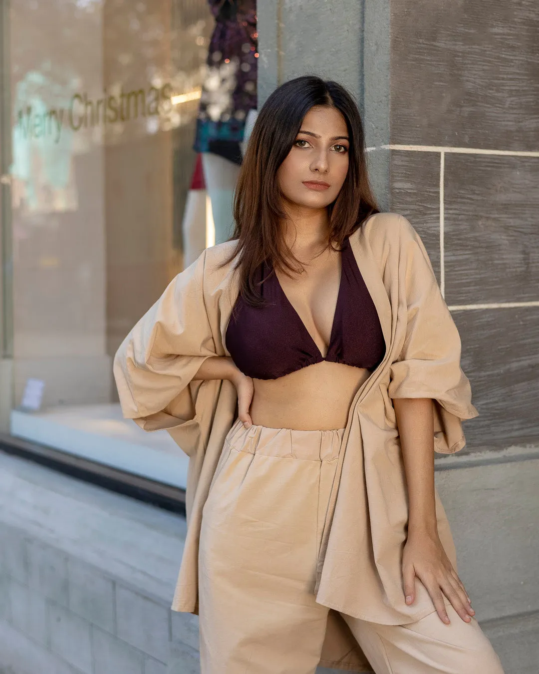 Effortless Style Open Neck Cordset in Dark Beige