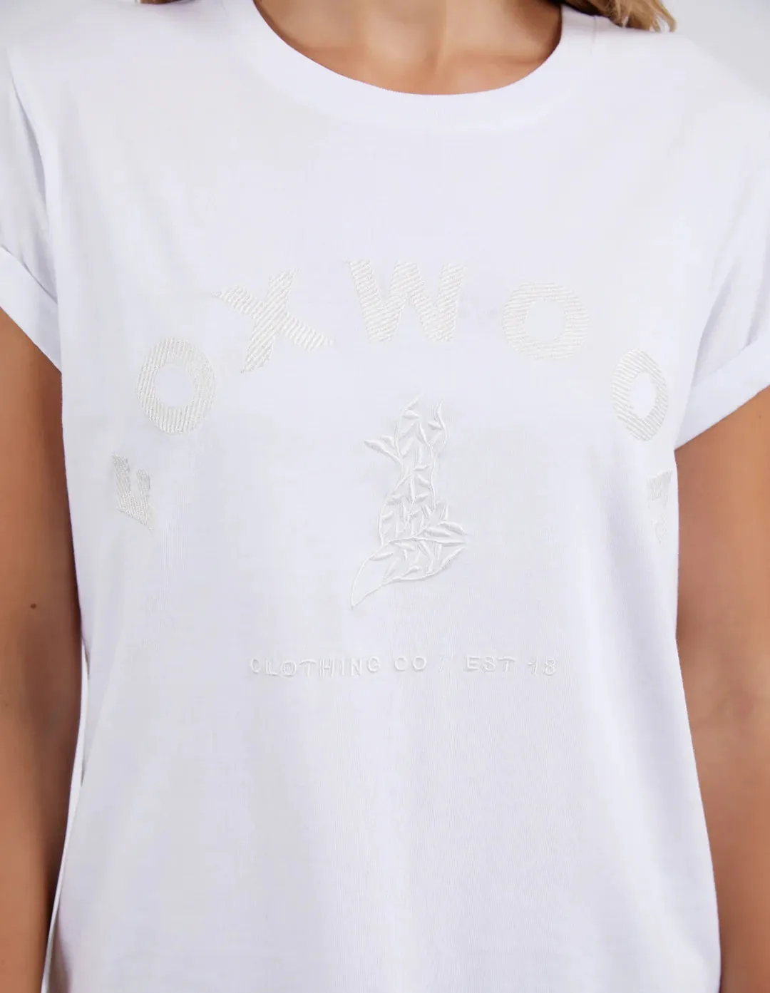 EFFORTLESS TEE - WHITE