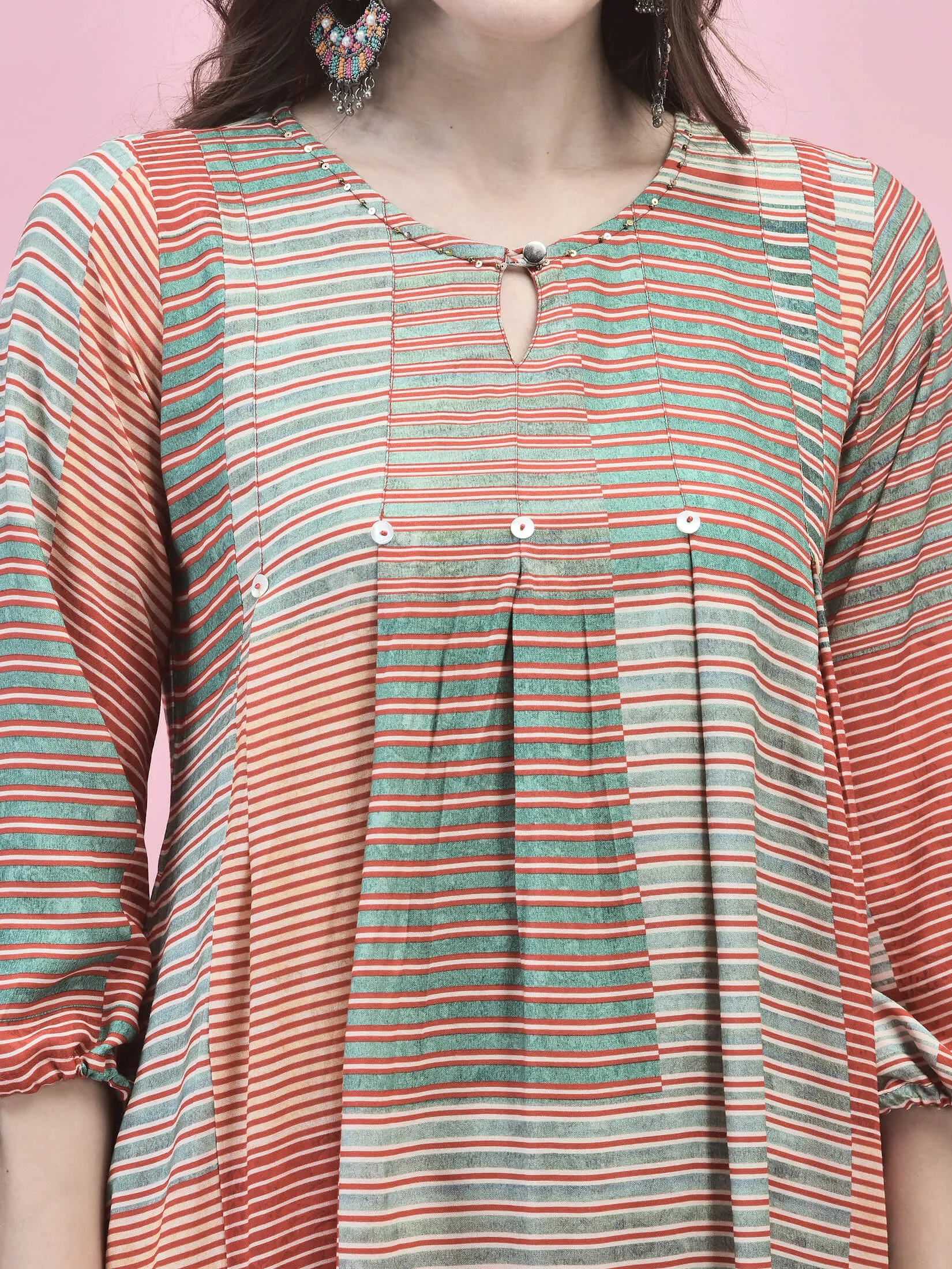 Women Rayon Rust Multi Kurta With Comfort Pant